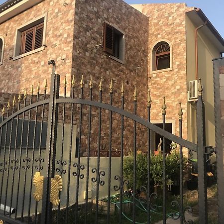 Santa Maria Apartment Olbia Ngoại thất bức ảnh
